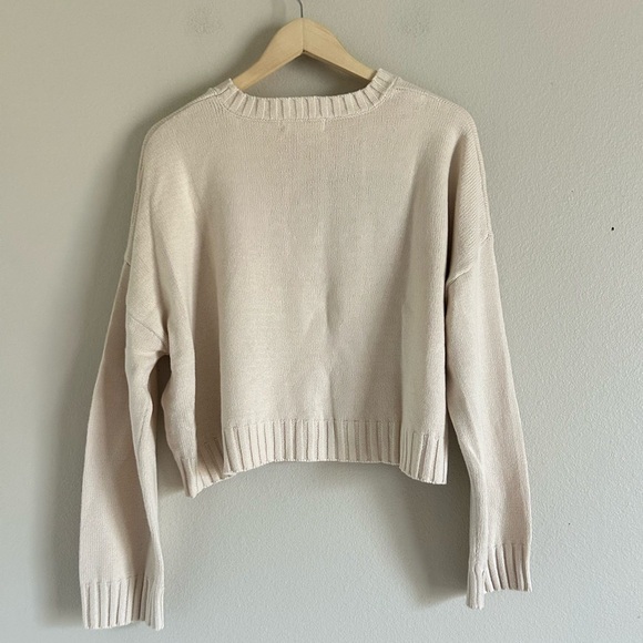 Moon & Madison Sweater Womens L  White American Flag Cropped Boxy Patriotic USA - Picture 3 of 7